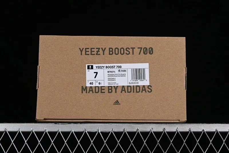 All Categories Ad Yeezy Coconut Series G Version Ad Calabasas Yeezy Boost 700 Runner B75571 Kanye Coconut 700 3M Reflective Running Shoes